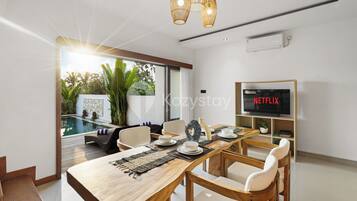 Villa, 3 Schlafzimmer, Gartenblick | Wohnbereich | Smart-TV, Netflix, Streaming-Dienste