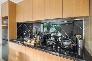 Villa, 3 Bedrooms, Garden View | Private kitchen - Kanira Villa by Kozystay - Ubud (Ubud)