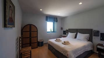 6 chambres, fer et planche Ă repasser, draps fournis