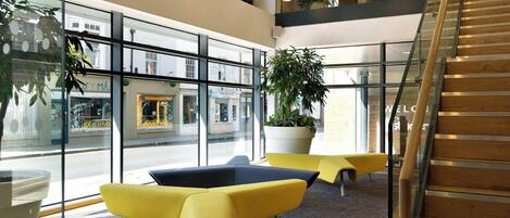 Àrea amb seients del vestíbul