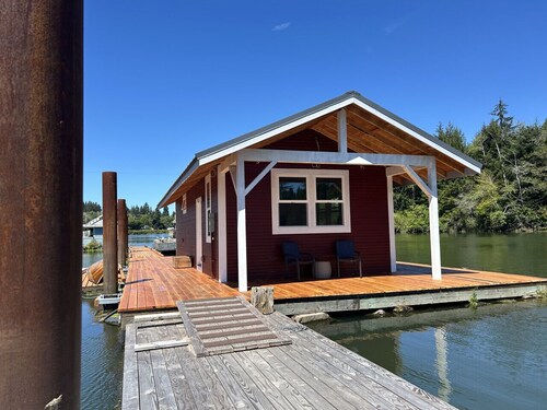 Float House No. 2 at Jack Creek