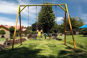 Área de juegos infantiles al aire libre