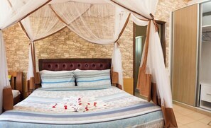 Chambre Simple Deluxe | Wi-Fi gratuit, draps fournis