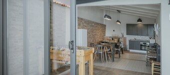 Holiday Home 'El Romazal' with Private Pool, Private Garden and Wi-Fi