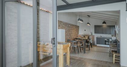 Holiday Home 'El Romazal' with Private Pool, Private Garden and Wi-Fi