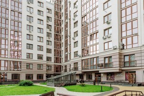 Front of property - Stylish apartment with a view of Park (Minsk)