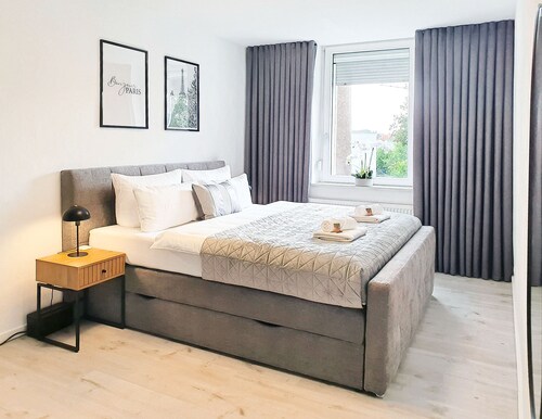 LIVATION Hamm 2: Design-Suite - Netflix - Design - Kitchen