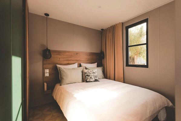 Mobile Home | 2 chambres, ameublement personnalisé, draps fournis