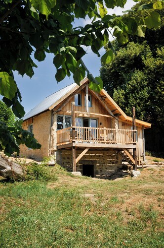 Charming 1-bedroom cottage in Saint-Vaury