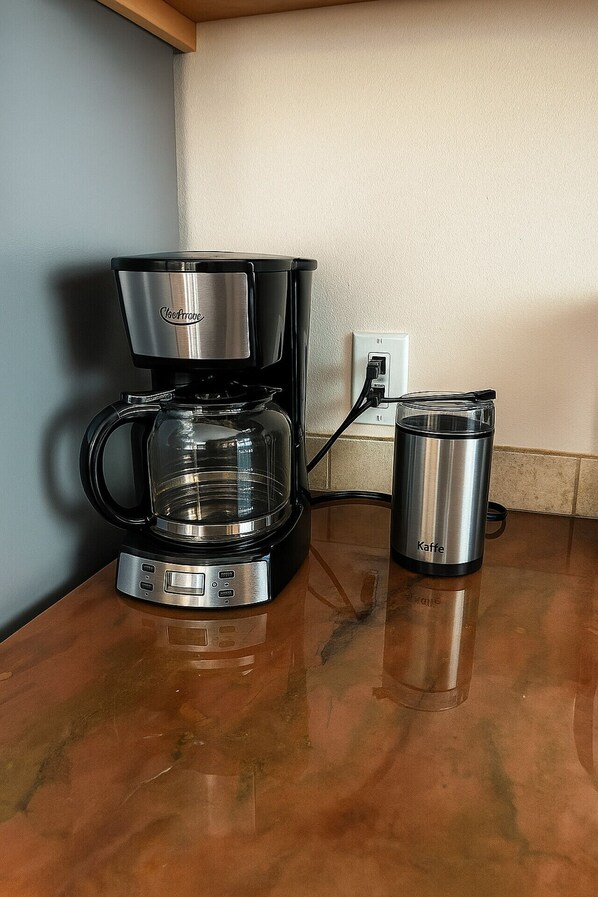 Kaffe og/eller kaffemaskin