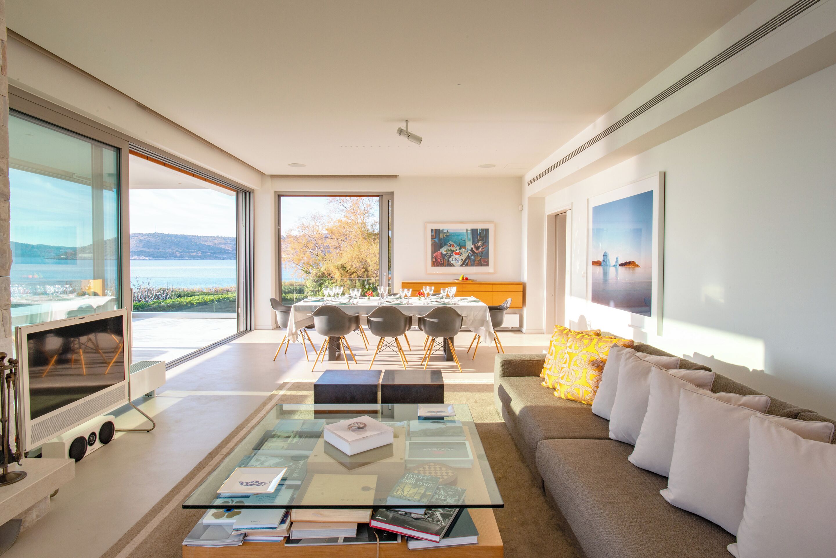 Villa, Sea View | Living room | 50-inch Smart TV with satellite channels, Netflix, streaming services