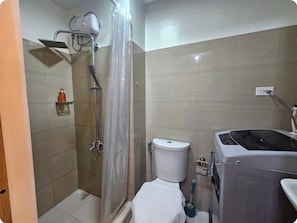 Shower, bidet, towels, soap