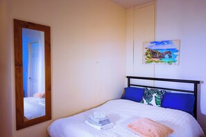 1 bedroom, free WiFi, bed sheets