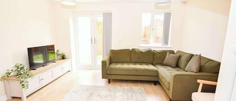 Televisio, työhuone