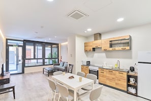 Apartment | Living area | 42-inch Smart TV with digital channels