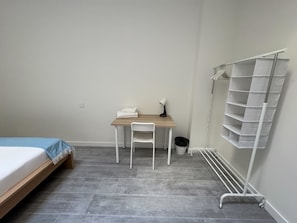 Departamento superior | Escritorio y wifi gratis