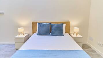 Apartment | Premium bedding, down duvets, individually decorated