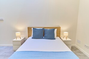 Appartement | Luxe beddengoed, donsdekens, individueel gedecoreerd