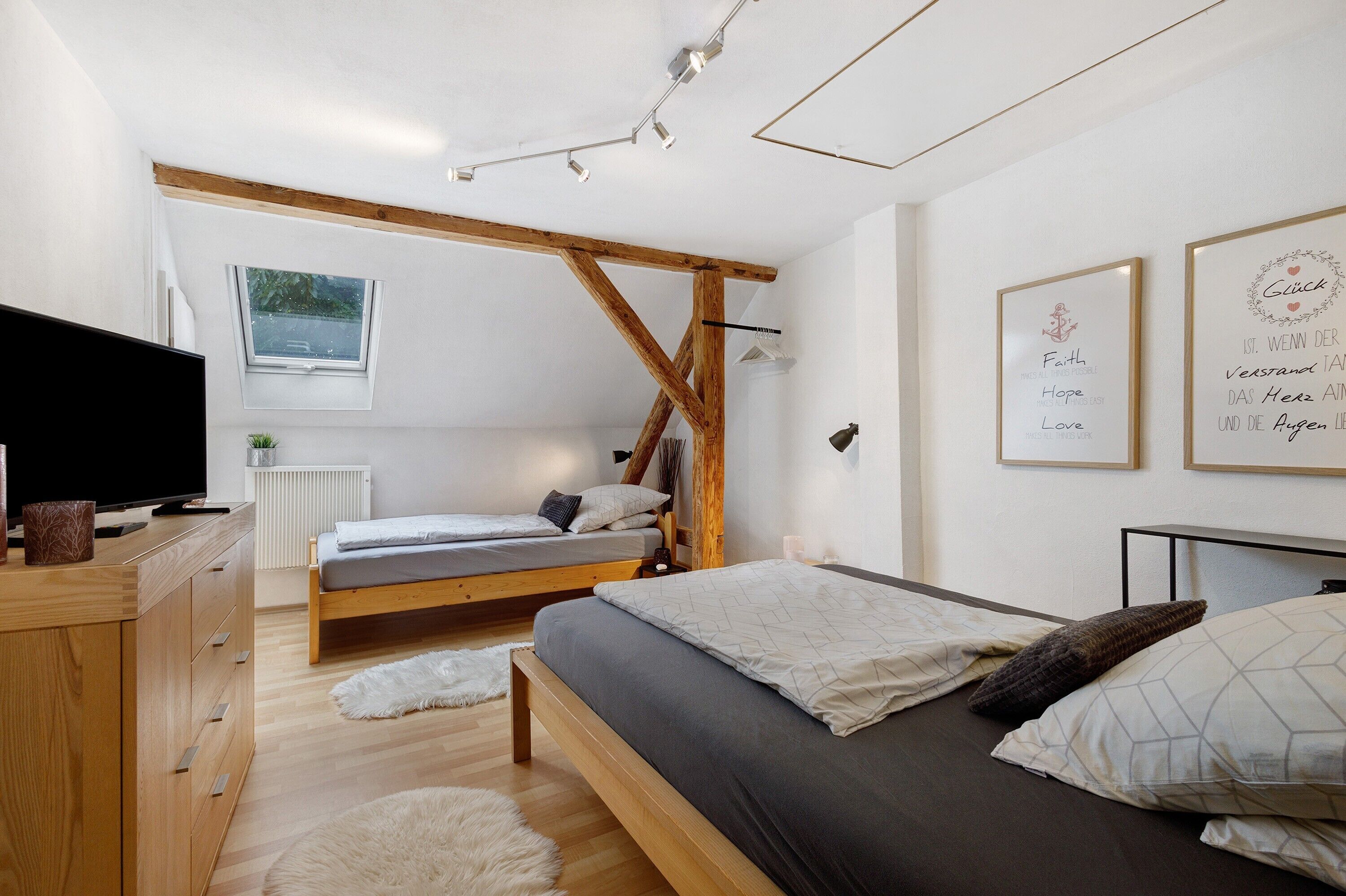 2 Schlafzimmer, Bügeleisen/Bügelbrett, WLAN, Bettwäsche