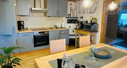 Ferienhaus 'Alte Wognerei' mit privater Terrasse, Gemeinschaftsgarten und WLAN