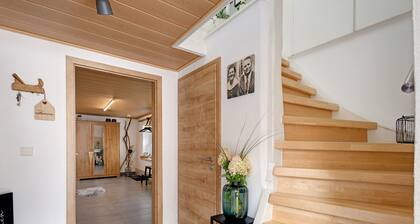 Ferienhaus 'Alte Wognerei' mit privater Terrasse, Gemeinschaftsgarten und WLAN