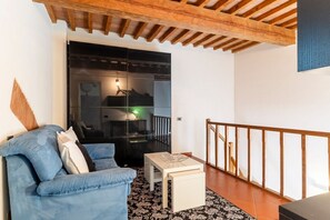 Télévision à écran plat