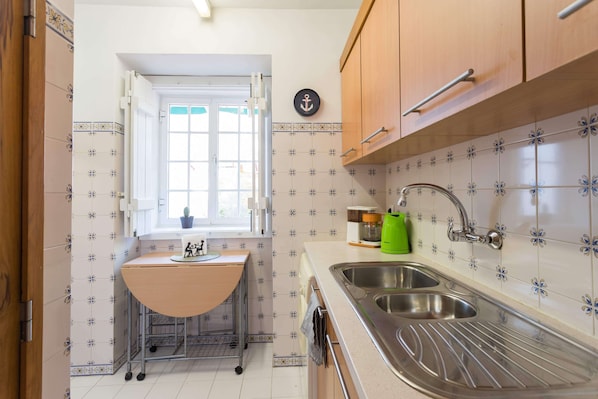 Oven, stovetop