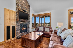 Smart TV, fireplace, offices