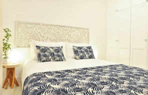 1 chambre, lit parapluie, Wi-Fi, draps fournis