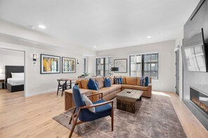 TV, fireplace - The Four Seasons | Includes Two 1-Day Lift Tickets (Tamarack)