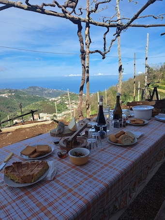 Outdoor dining. Apartment 'Prima Luce' with Sea View, Private Terrace and Wi-Fi