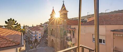 Leilighet, 3 soverom, byutsikt | Terrasse/patio