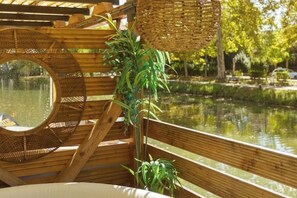 Property grounds - Warm barge with jacuzzi Toulouse center (Toulouse)
