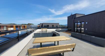 Airport Link, 1-bedroom apartment, 5 minutes from the airport. High-speed WiFi.
