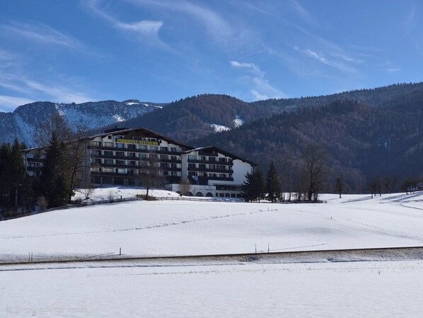 Exterior - Lovely apartment for 4 guests with WIFI, TV and patio (Strobl)