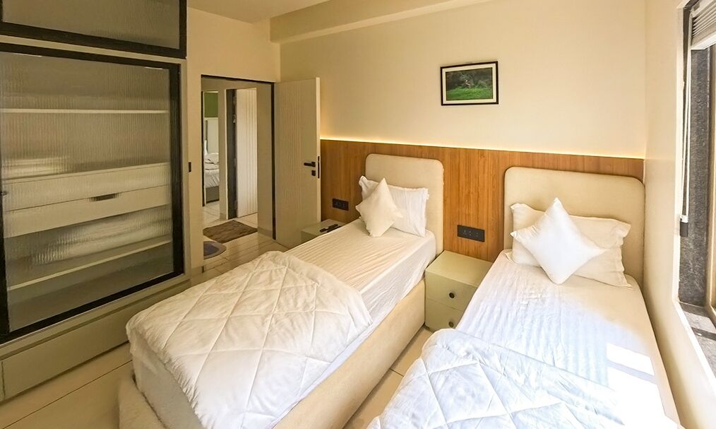 3 dormitorios, tabla de planchar con plancha, wifi y ropa de cama