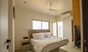 3 Schlafzimmer, Bügeleisen/Bügelbrett, WLAN, Bettwäsche