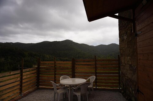 Apartment 'In Casale Toscano' with Private Garden, Wi-Fi and Air Conditioning