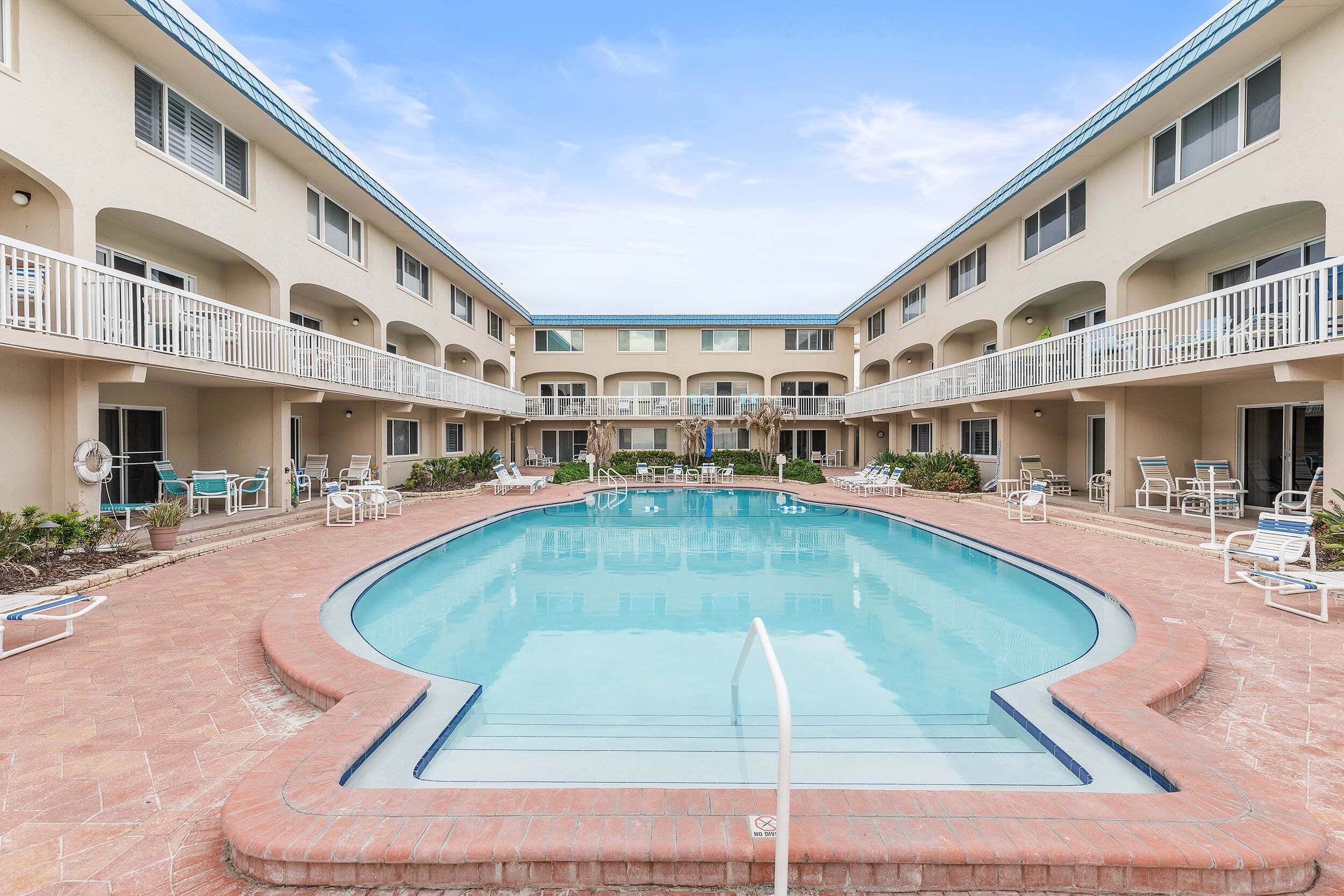 Beheizter Pool
