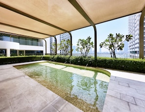 1 bedroom - Stylish Emaar Beachfront Near Marina JBR (Dubai)