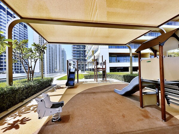 Apartment - Stylish Emaar Beachfront Near Marina JBR (Dubai)