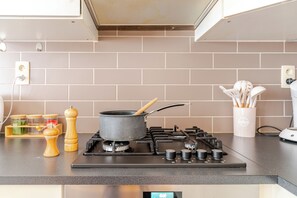 Microwave, oven, stovetop, dishwasher - The Jewel of Etterbeek (Etterbeek)