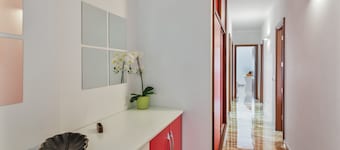 Apartment 'Luján 1a' with Sea View, Balcony and Wi-Fi