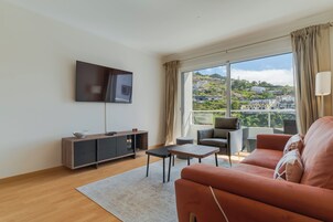 Televisión de pantalla plana