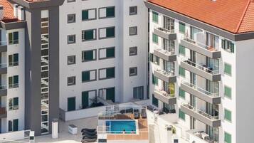 Comfort-Apartment, Balkon, Bergblick | Innenbereich