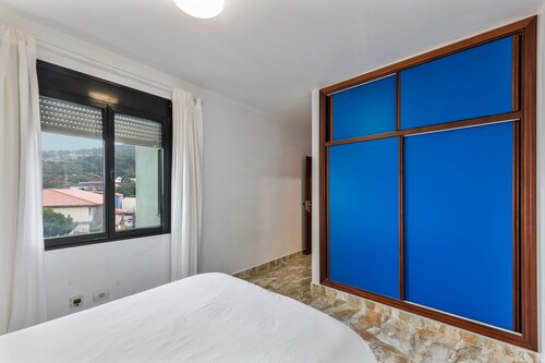 Appartement 'Lujan 6f Entre Sueños Y Realidad' avec vue sur la mer, Wi-Fi et climatisation