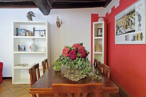 Dining - Cozy Private Access Apartment less than a minute from Navona Square - La Volpe (Roma)