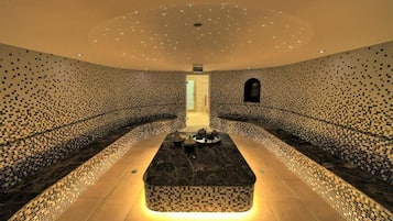 Een Turks bad/hammam, hotstone-massages, diepe bindweefselmassages