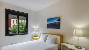 2 slaapkamers, een strijkplank/strijkijzer, wifi, beddengoed