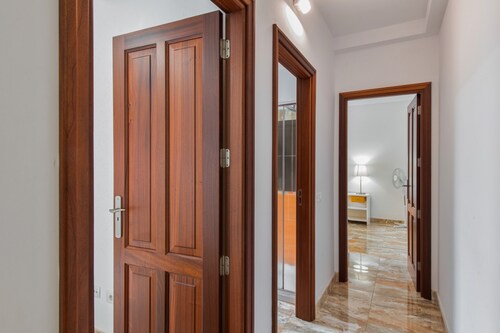 Appartement 'Lujan 3c Entre Cielo et Mer' avec Vue sur la Montagne, Balcon et Wi-Fi